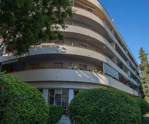 Sunny Rooftop Appartement *